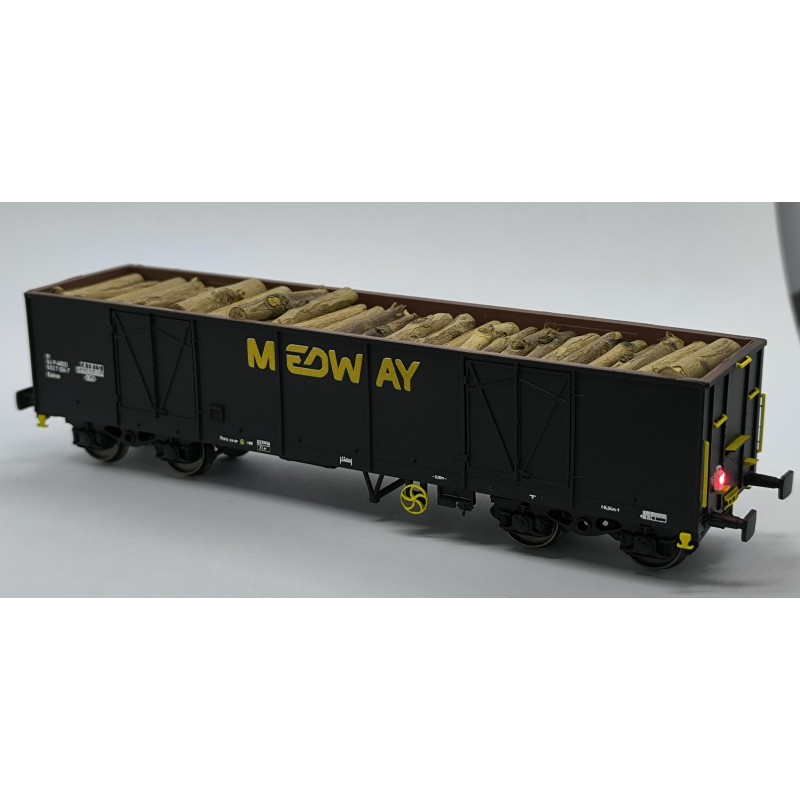 Serie 592 Ealos Medway (C/Farol de cauda)